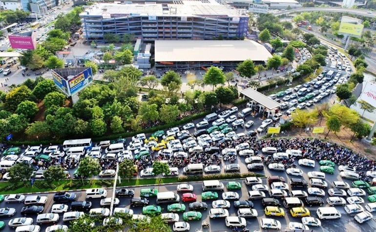 Tin tuc K-Property/qua-tai-san-bay-tan-son-nhat-ho-chi-minh.jpg